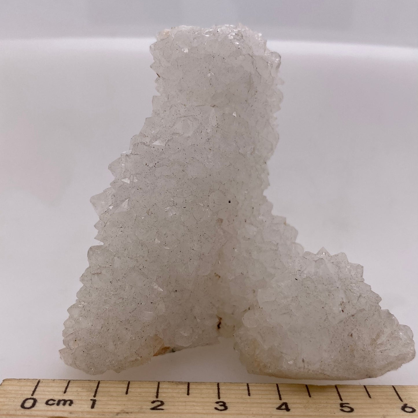 Quartz - India