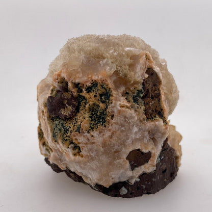 Zeolite var. Thomsonite - Maharashtra, India