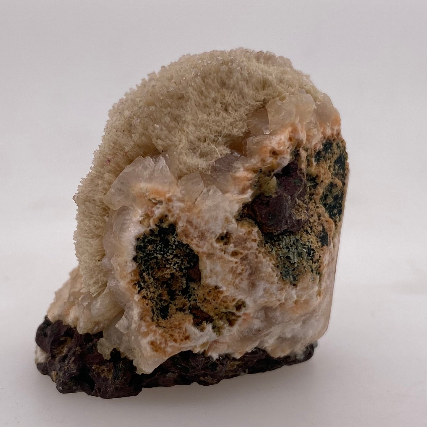 Zeolite var. Thomsonite - Maharashtra, India