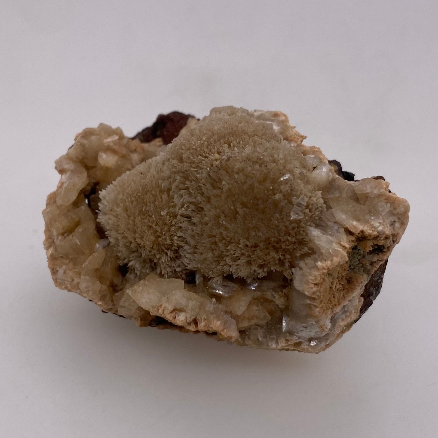 Zeolite var. Thomsonite - Maharashtra, India